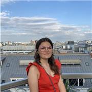 Étudiante en première année de sciences politiques avec un niveau C1 en anglais, je propose des cours particuliers !